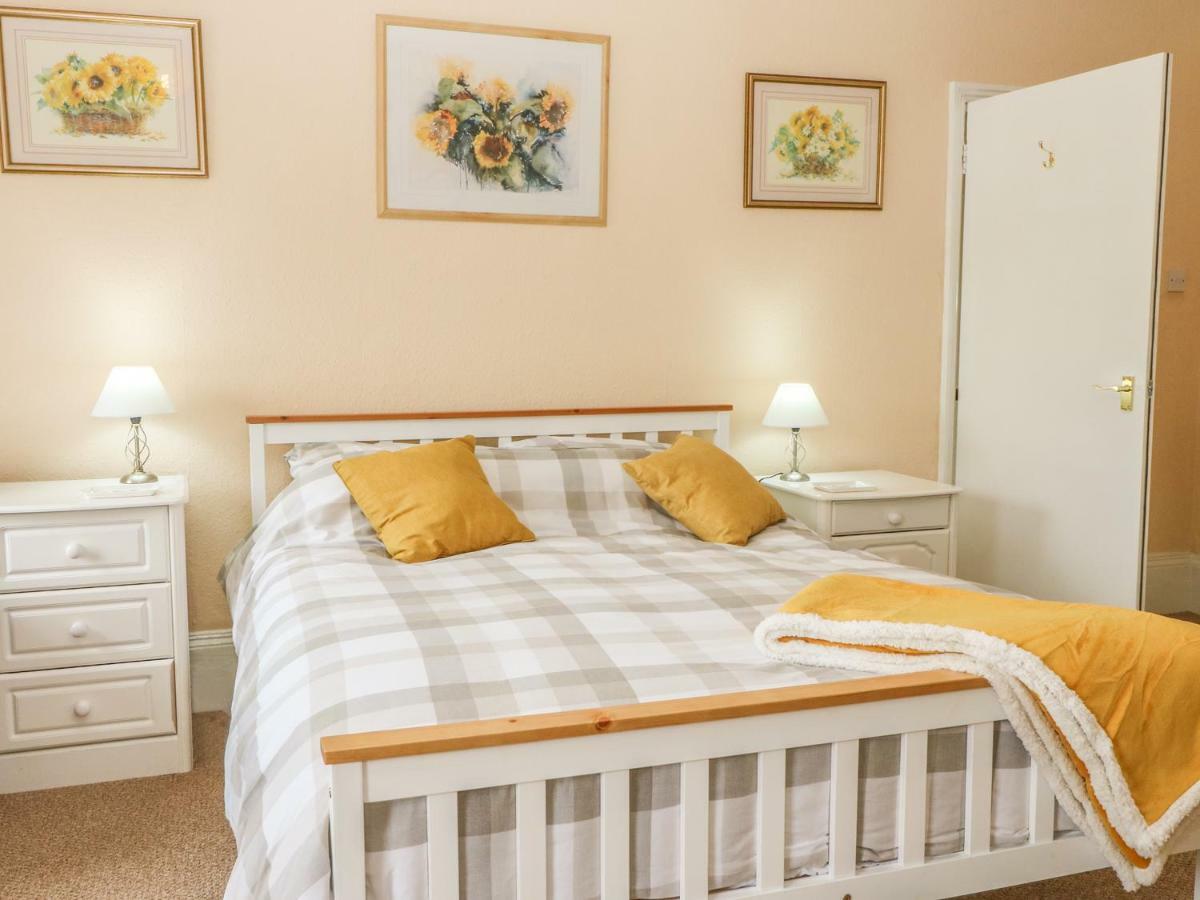 Apartmán Saltwood AEGON International Exteriér fotografie